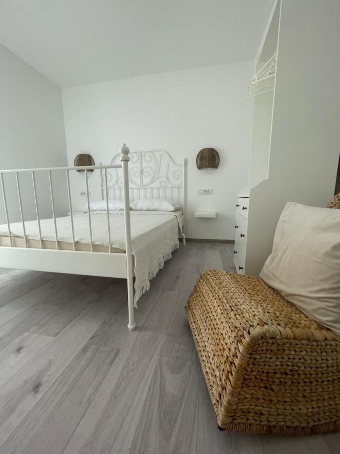 Vila Regina Apartment Paloma With Swimming Pool Jezera Bagian luar foto