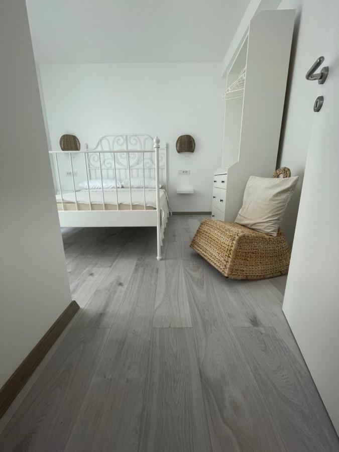 Vila Regina Apartment Paloma With Swimming Pool Jezera Bagian luar foto