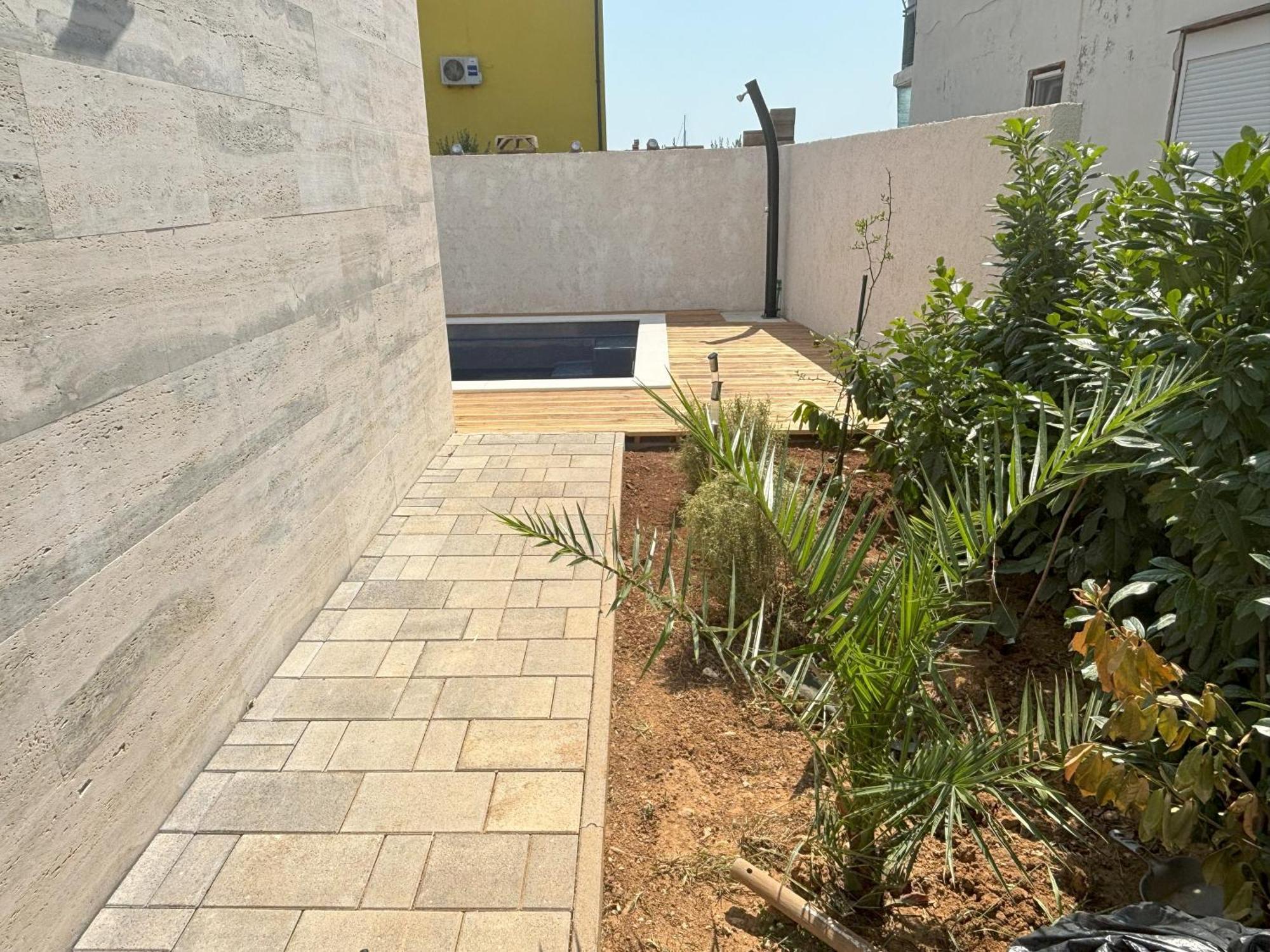 Vila Regina Apartment Paloma With Swimming Pool Jezera Bagian luar foto