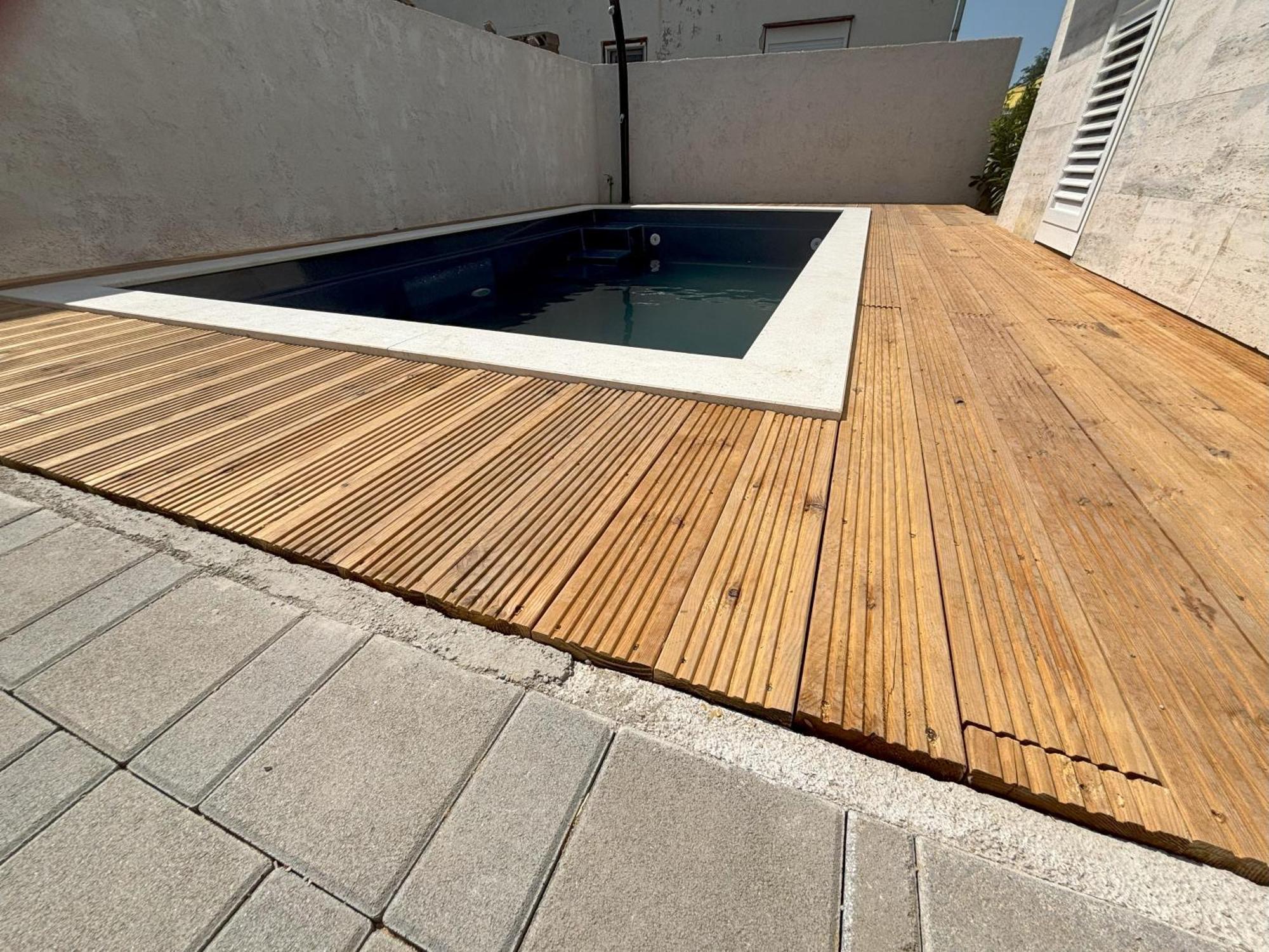 Vila Regina Apartment Paloma With Swimming Pool Jezera Bagian luar foto